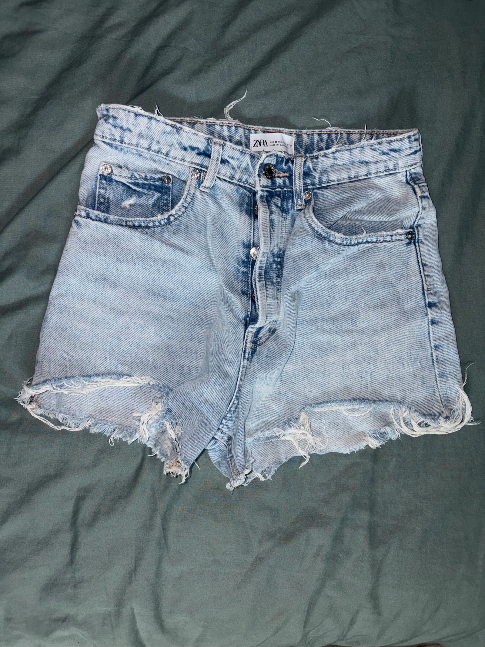 Titel: Set van 2 jeanshorts Zara & Abercrombie – Maat 34/36 – Zeer goede staat – photo 3